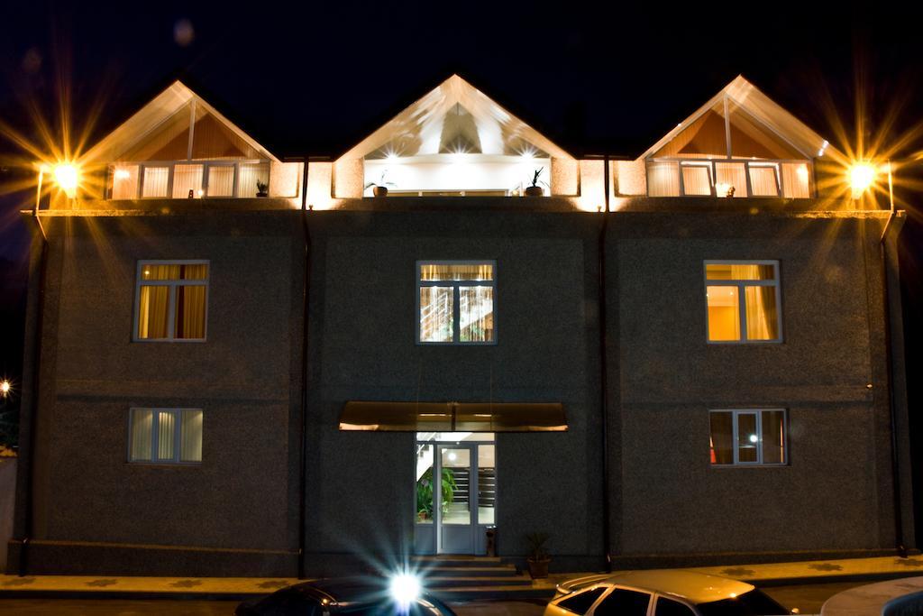 Laguna Hotel Vanadzor Extérieur photo